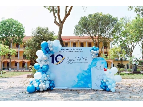 TRANG TRÍ TỐT NGHIỆP, HỌP LỚP