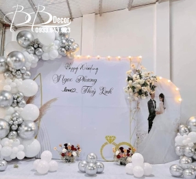 Cổng Cưới Bong Bóng Trắng