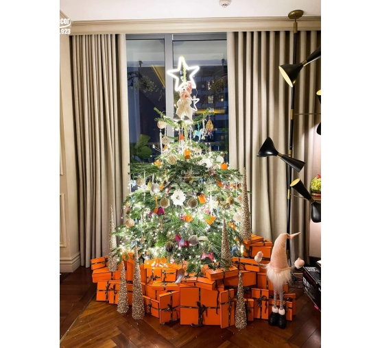Mẫu Trang Trí Cây Thông Noel 2 