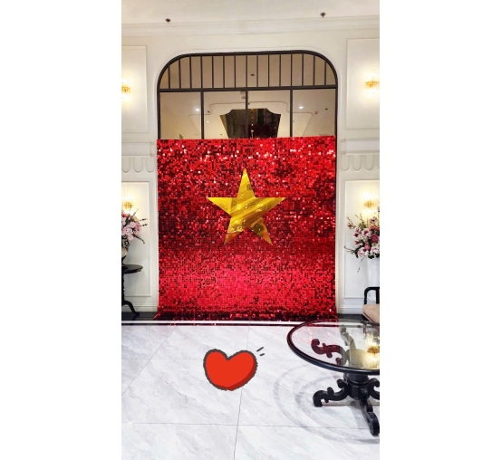 TRANG TRÍ NGÀY LỄ HÌNH 42